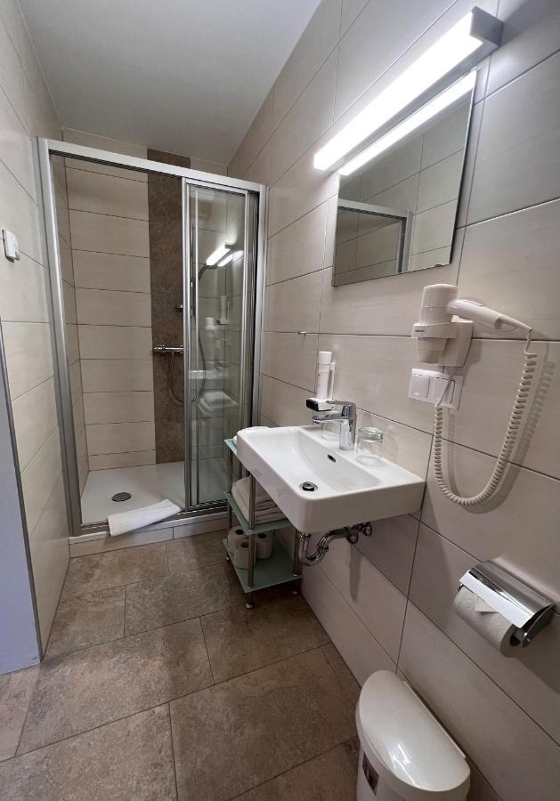 Hotel Gasthof Kohlmayr Gmund in Karnten Bagian luar foto